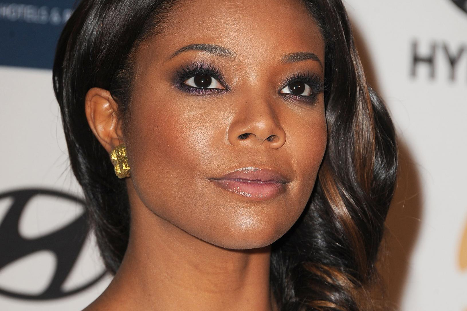 VIDEO: How To Create A Fishtail Braid
