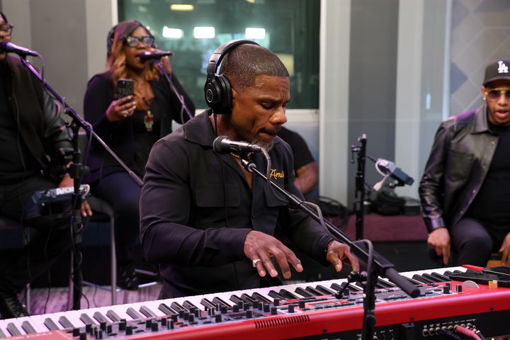 WATCH: Kirk Franklin Talks BET Icon Award & New YouTube Series