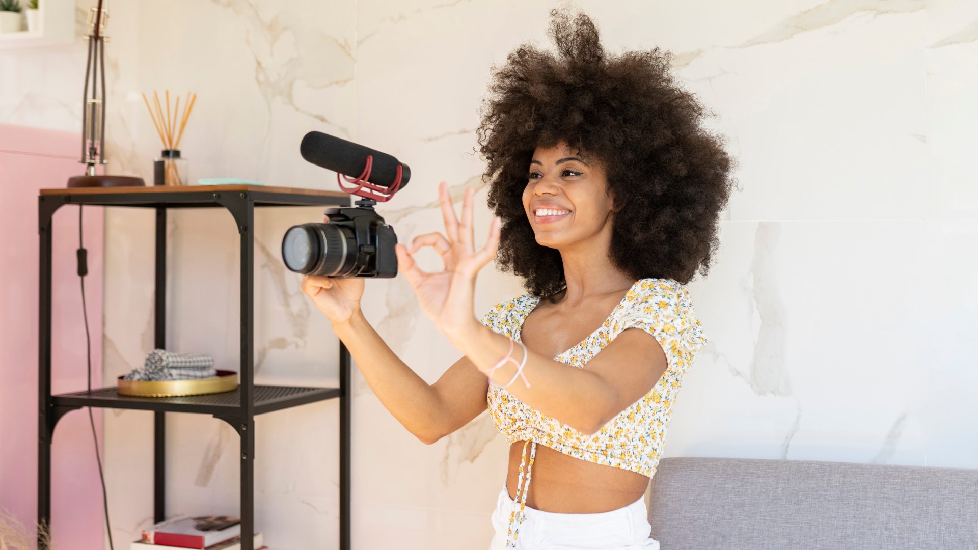 The Best Tech Gifts Of 2023, According To Google Trends