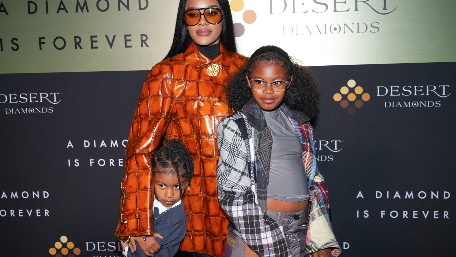 Teyana Taylor And Daughters Junie And Rue Rose Take Paris