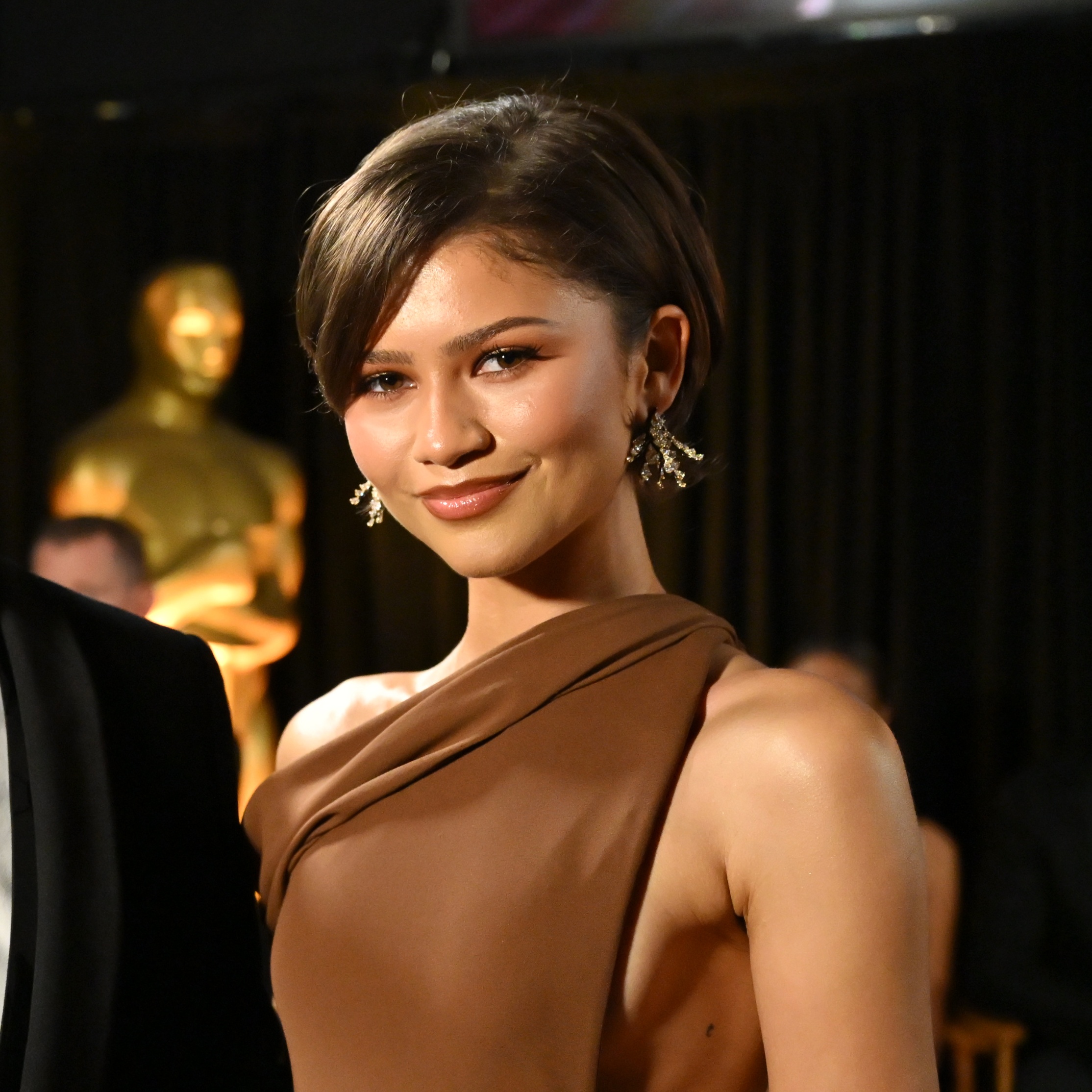 Zendaya In Custom Louis Vuitton & More Of The Best Celeb Fashion Moments 