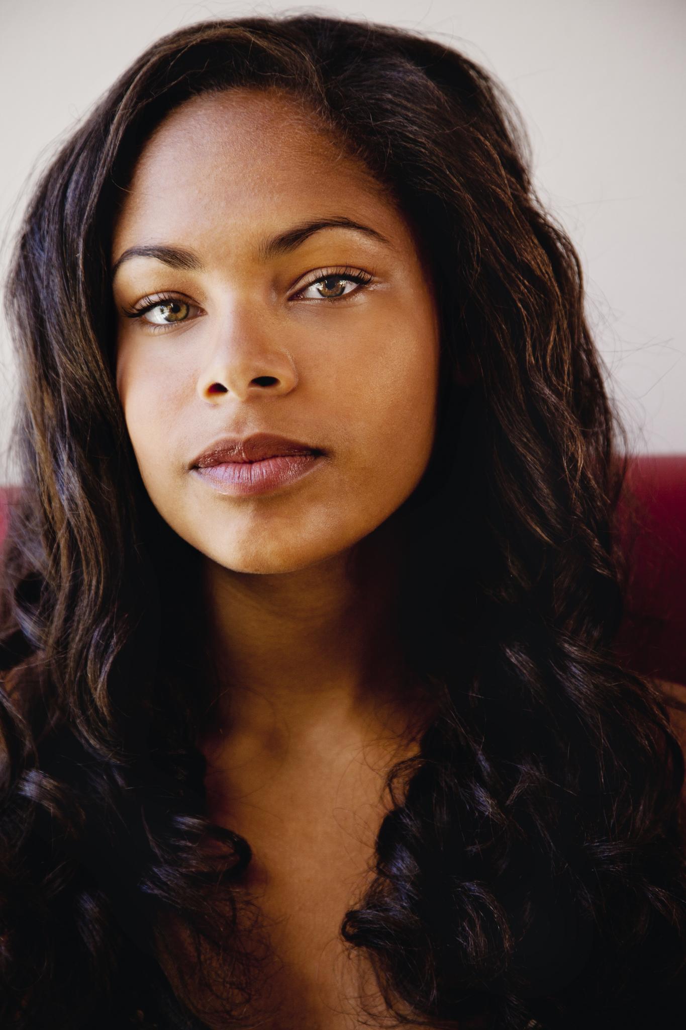 The Advantages of Transitioning With Short & Long Hair
