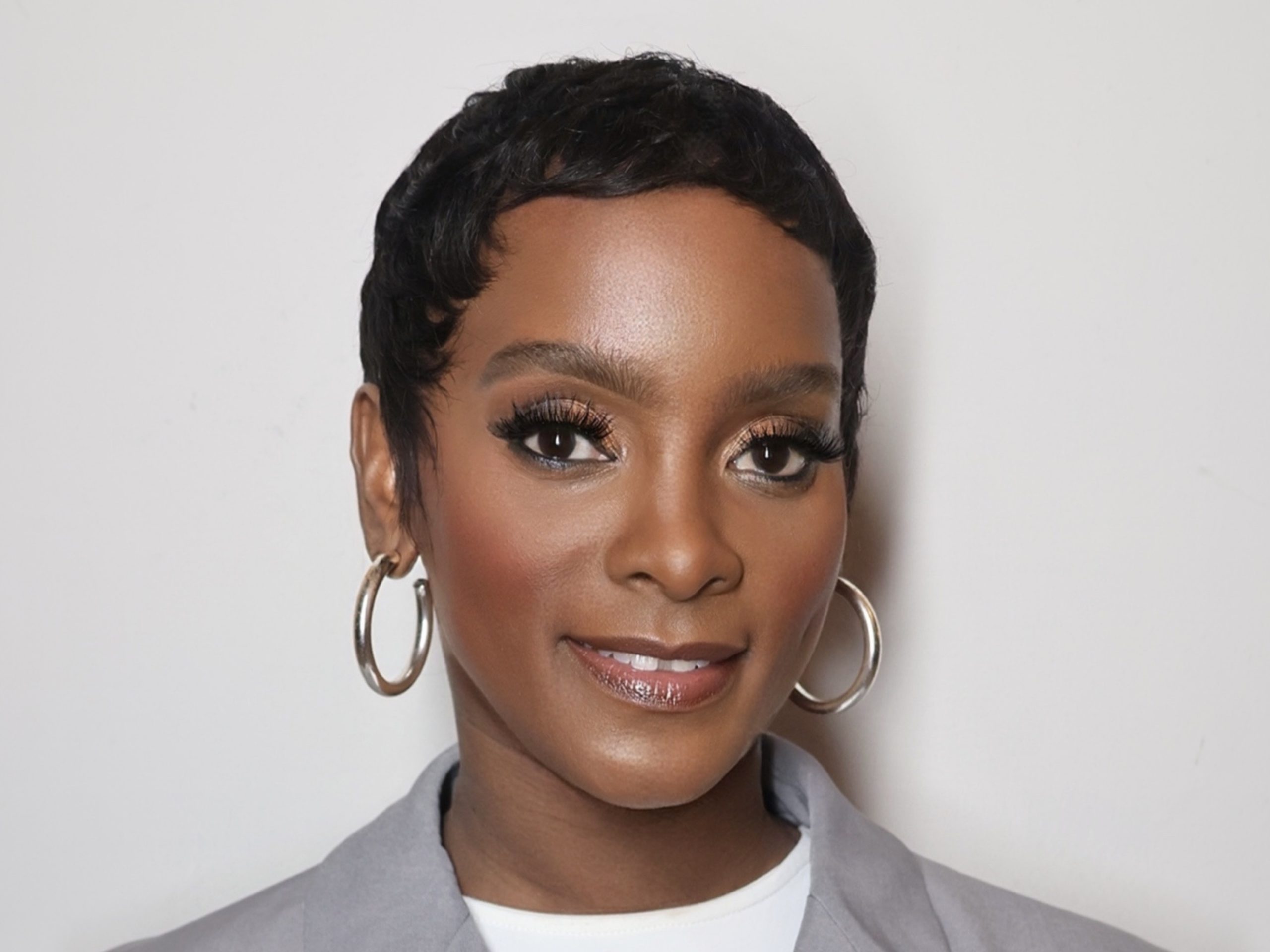 In The Chair With: Dionne Smith