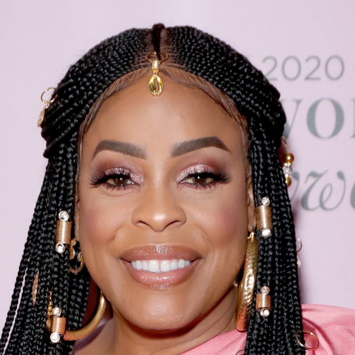 Niecy Nash Is Partnering With Skincare Brand No7 For An Awesome Cause